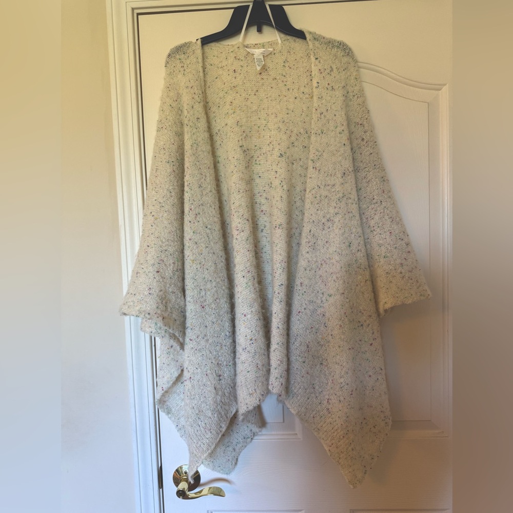 Lauren Conrad Poncho